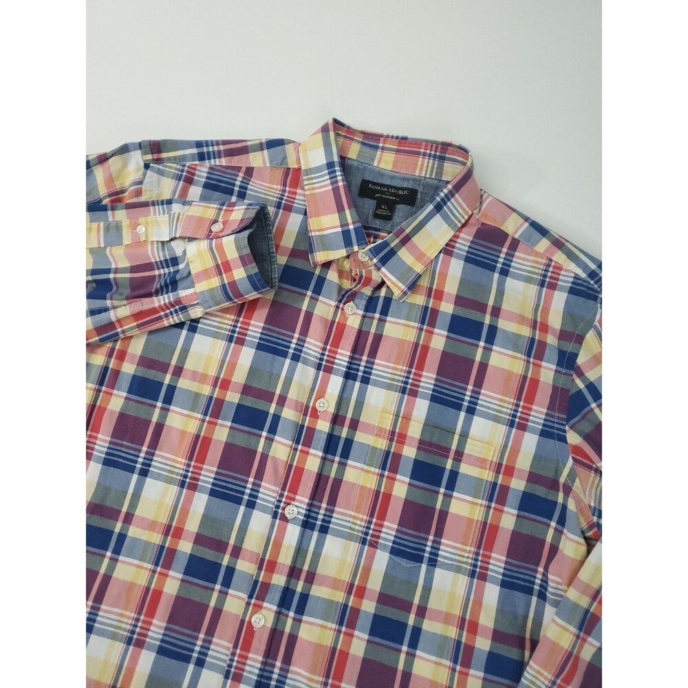 Banana Republic Men's‎ Soft Wash Slim Fit Long Sleeve Button Up Dress Shirt, XL